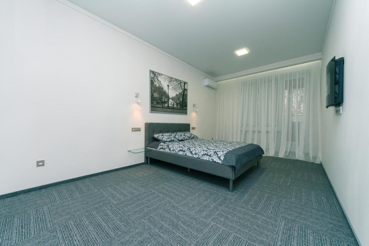 Hotrent City Deluxe Київ Екстер'єр фото