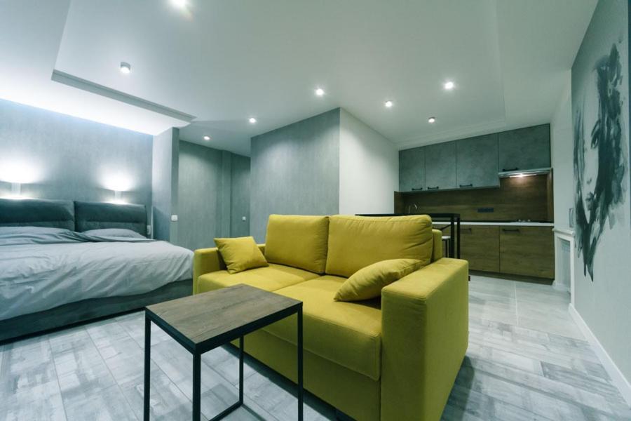 Hotrent City Deluxe Київ Екстер'єр фото