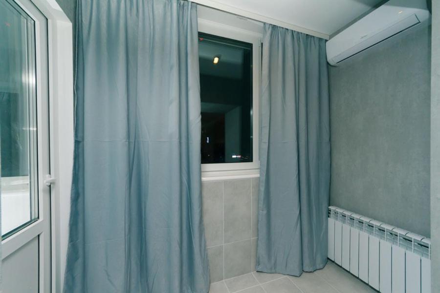 Hotrent City Deluxe Київ Екстер'єр фото